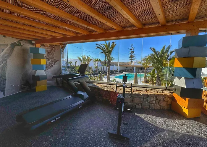 Axel Mykonos - Adults Only Otel