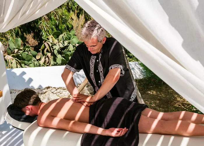 מלון Axel Mykonos - Adults Only Mykonos Town